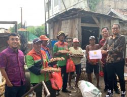 *Semangat Berbagi, Sepanjang Semester I 2024 Program Jumat Berkah PLN Sentuh 1400 Penerima Manfaat di Lampung*