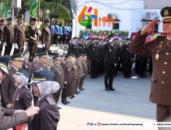 Seluruh pegawai dilingkungan Kejaksaan Tinggi Lampung laksanakan upacara Hari Bakti Adyaksa ke – 64