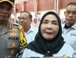 Walikota Eva Dwiana Bersama Kapolresta Kukuhkan Satgas RETINAA Siswa SMP Se-Kota Bandar Lampung