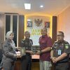 Sinergitas Dukung Pembinaan WBP, Kejati Lampung Serahkan Bantuan Al-Qur’an dan Terima Cendera Mata Karya Narapidana