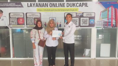 Permudah Akses Layanan Kesehatan, Disdukcapil Bandar Lampung Terbitkan E-KTP dan KK bagi Warga Binaan Lapas Narkotika