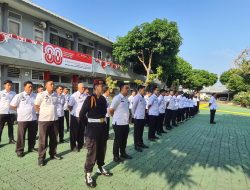 Kalapas Kelas I Bandar Lampung Pimpin Apel Pagi, Apersiasi Komitmen Jaga Lapas Bebas Dari Halinar
