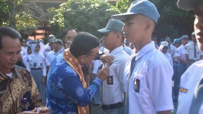 Gelorakan Anti Narkoba, BNNK Lampung Selatan Gelar Siger Tapis di SMAN 2 Kalianda