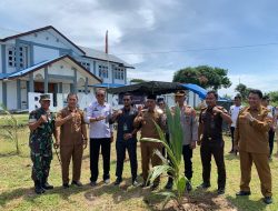 Dari Singkil untuk Indonesia: Rutan Singkil Tanam Bibit Kelapa Dukung Program Nasional Ketahanan Pangan