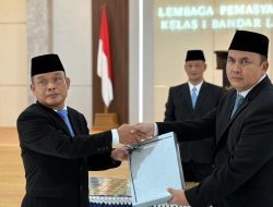 Kakanwil Ditjenpas Lampung Pimpin Pelantikan dan Sertijab Kalapas Narkotika Bandar Lampung