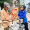 Jumat Berkah, Kalapas Kelas I Bandar Lampung Salurkan Beras untuk Warga Sekitar