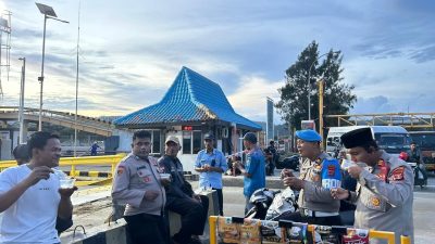 Hangatkan Ramadan di Pelabuhan, KSKP Bakauheni Tebar Kebaikan Lewat Takjil dan Sahur Gratis