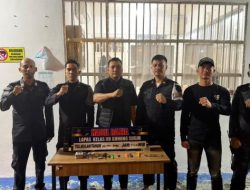 Upaya Deteksi Dini, Ka. KPLP Lapas Gunung Sugih Pimpin Razia Blok Hunian Malam Ini