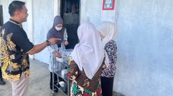 Pastikan Warga Binaan Tetap Sehat, Karutan Singkil Keliling Blok Bersama Petugas Kesehatan