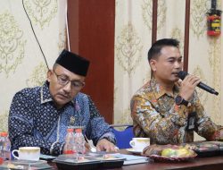 Langkah yang Tak Disangka, Haji Uma Sambangi Rutan Singkil.