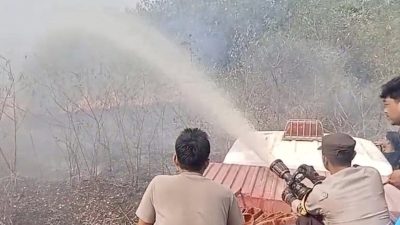 KEBAKARAN LAHAN TERJADI DI SEJUMLAH KABUPATEN DI LAMPUNG, POLDA DAN TIM GABUNGAN BERGERAK DIPADAMKAN