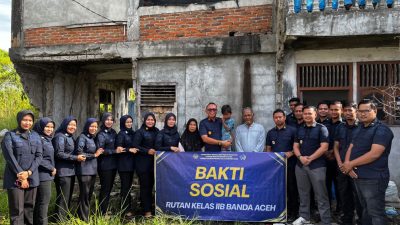 Rutan Banda Aceh Salurkan Bantuan Sosial kepada Warga Kurang Mampu di Dusun Polayasa