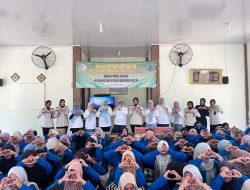 PIPAS Aceh Salurkan Bantuan Pasca Banjir di LPP Sigli, Ketua PIPAS Rutan Banda Aceh Ny. Ratri Hari Kurniawan Mendampingi Penyerahan