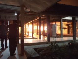 Kebakaran Melanda Dua Gudang IPSRS RSUD Ryacudu Kotabumi, Api Berhasil Dipadamkan Tim Gabungan