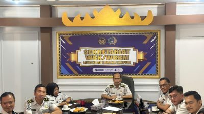 Sinergi Kebijakan dan Evaluasi Kinerja, Kalapas Kelas I Bandar Lampung Hadiri Rakor Kemenimipas 2026 Secara Luring, Jajaran Pejabat Pembina Ikuti Secara Daring